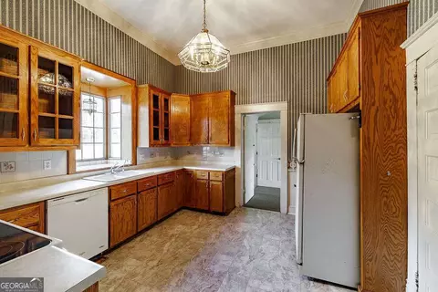 Kitchen - 2351 Elder Ext Rd, Bishop, GA 30621 photo 1 of 3