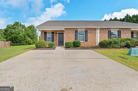 1568 Louise Anderson Dr, Griffin, GA 30224