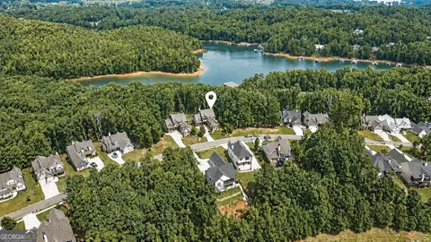 7405 Crestline Dr, Dawsonville, GA 30534