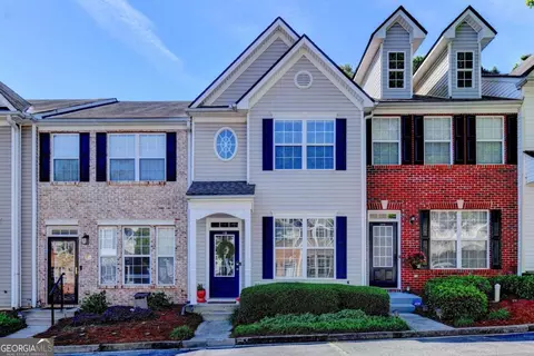 1364 Penhurst Dr, Lawrenceville, GA 30043
