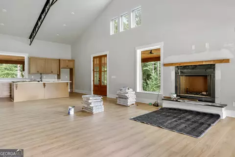 Living - 109 Dub Walker Rd, Jackson, GA 30233 photo 1 of 2