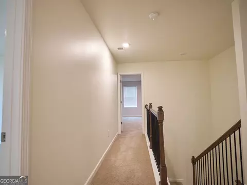 Entry Way - 110 Corn Field Cir, Perry, GA 31069 photo 7 of 9