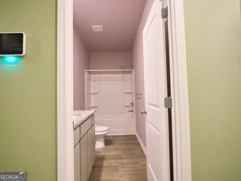 Entry Way - 110 Corn Field Cir, Perry, GA 31069 photo 3 of 9