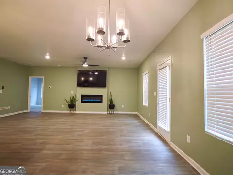 Living - 110 Corn Field Cir, Perry, GA 31069 photo 6 of 6