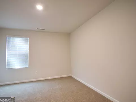 Bedroom - 110 Corn Field Cir, Perry, GA 31069 photo 6 of 14