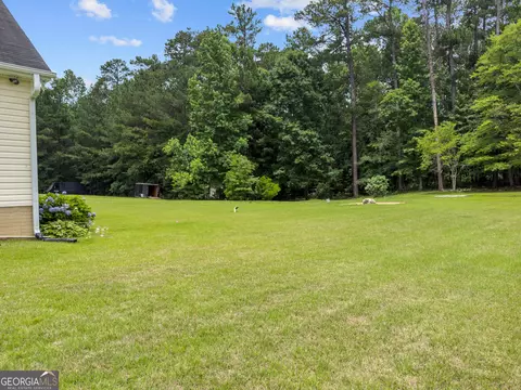 Exterior - 120 Copper Creek Dr, Lagrange, GA 30240 photo 4 of 6