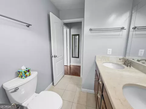 Bath - 120 Copper Creek Dr, Lagrange, GA 30240 photo 6 of 8
