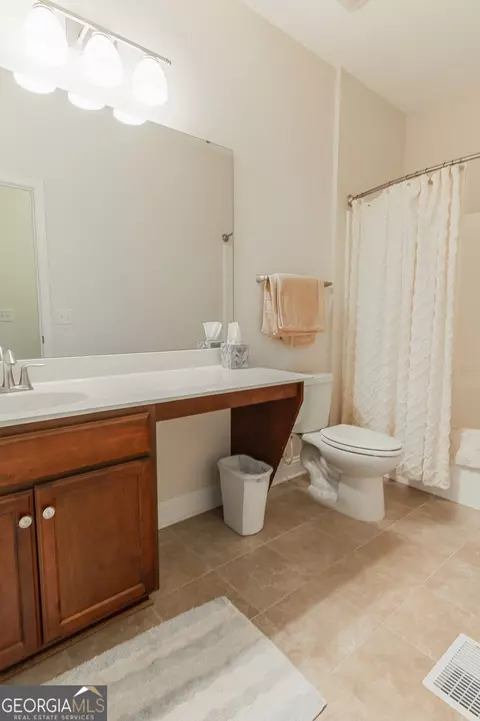 Bath - 123 Regency Cir, Pooler, GA 31322 photo 3 of 3