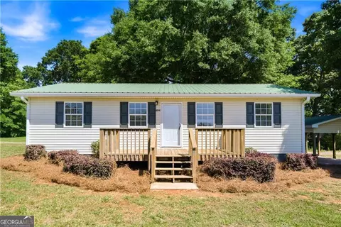 894 Lakeview Dr, Nicholson, GA 30565