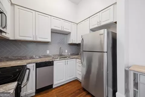 Kitchen - Undisclosed, Savannah, GA 31401 photo 2 of 3