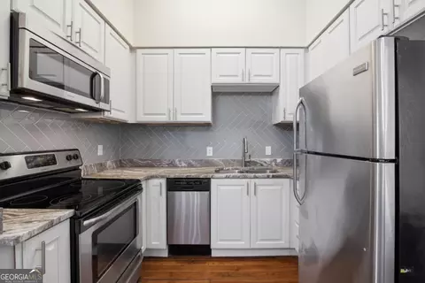 Kitchen - Undisclosed, Savannah, GA 31401 photo 1 of 3