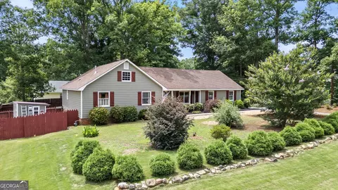 140 E Allison Cir, Carrollton, GA 30117