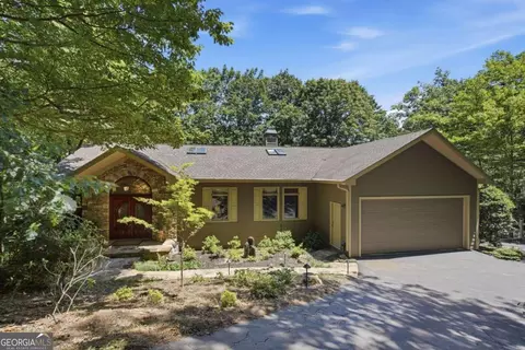 532 Cherokee Trl, Big Canoe, GA 30143