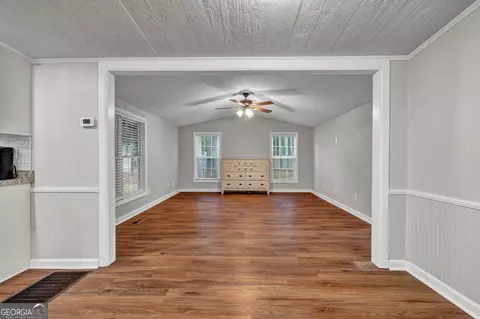Living - 170 Gary Brewer Rd, Cobb, GA 31735 photo 2 of 4