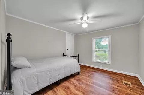 Bedroom - 170 Gary Brewer Rd, Cobb, GA 31735 photo 4 of 9