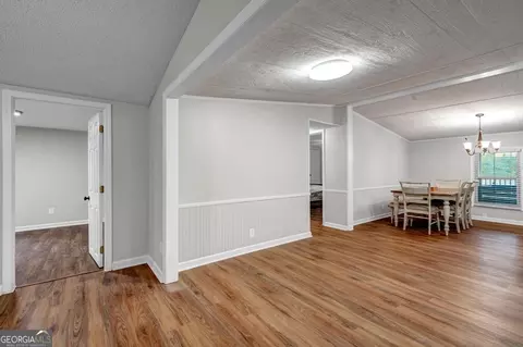 Entry Way - 170 Gary Brewer Rd, Cobb, GA 31735 photo 2 of 4