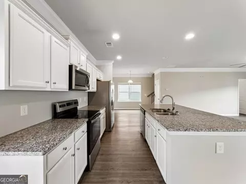 Kitchen - 1272 Towne Square Ct, Athens, GA 30607 photo 4 of 4