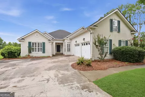 18 Purple Martin Ln, Savannah, GA 31419