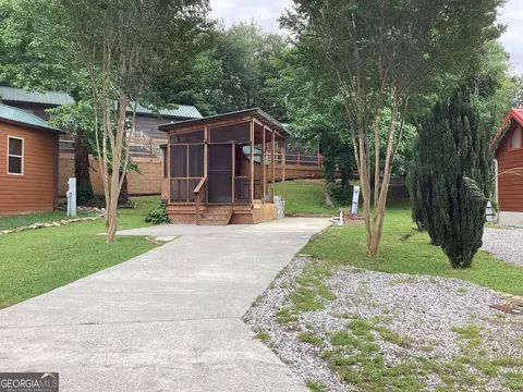 40 Elk Meadow Dr, Cleveland, GA 30528