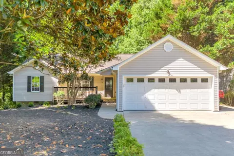 2941 Lake Hollow Rd, Gainesville, GA 30501