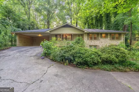121 John Christopher Dr, Alpharetta, GA 30009
