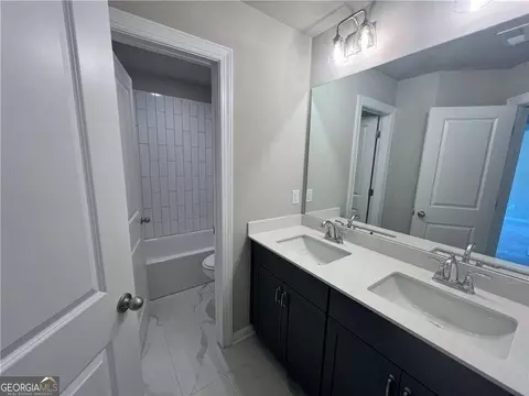 Bath - 321 Willow Cv, Canton, GA 30114 photo 1 of 1