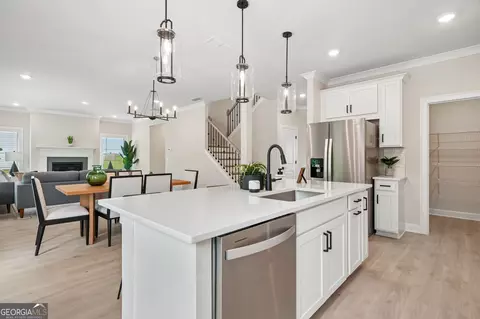 Kitchen - 2134 Homer Dr, Monroe, GA 30656 photo 4 of 5