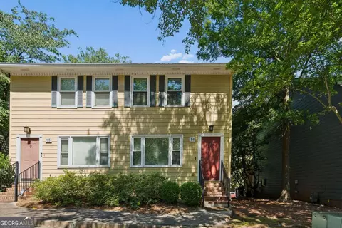 16 Holly Downs Ct NW, Atlanta, GA 30318