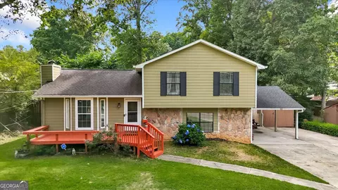 270 Amberwood Dr NW, Lawrenceville, GA 30044