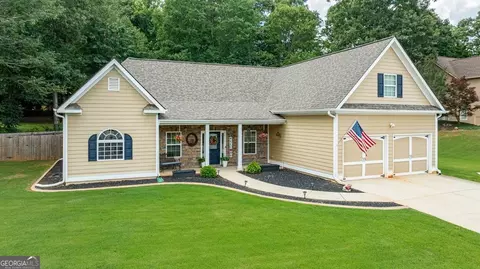 6050 Windsorcreek Dr, Douglasville, GA 30135