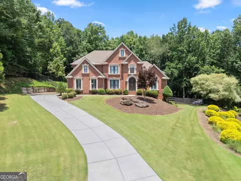 Exterior - 136 Riverview Dr, Suwanee, GA 30024 photo 19 of 21