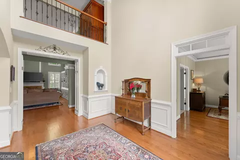 Entry Way - 136 Riverview Dr, Suwanee, GA 30024 photo 2 of 3