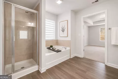 Entry Way - 1101 Longleaf Trce, Monroe, GA 30656 photo 5 of 5