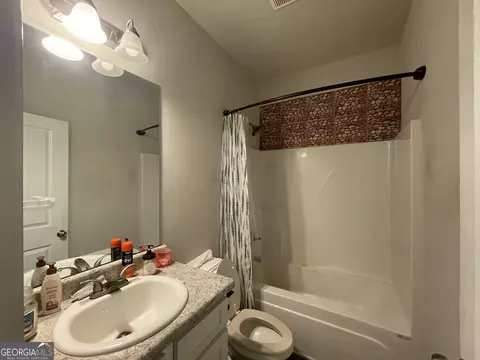 Bath - 85 Bingley Ct, Covington, GA 30016 photo 3 of 3