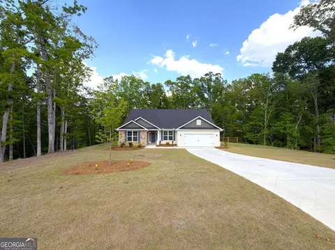 3385 Trevi Trl, Douglasville, GA 30135
