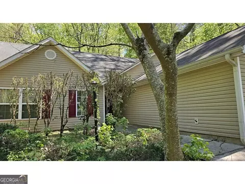 300 Lakeside Dr, Covington, GA 30016 photo 3