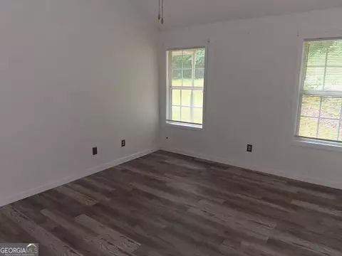 300 Lakeside Dr, Covington, GA 30016 photo 13