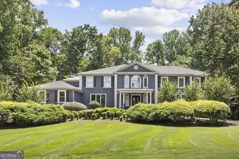 335 Birkdale Dr, Fayetteville, GA 30215