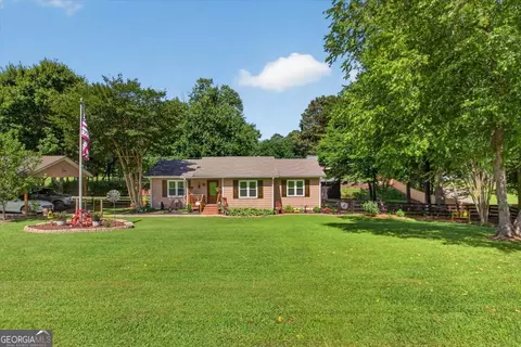 40 Cricket Walk Dr, Talking Rock, GA 30175