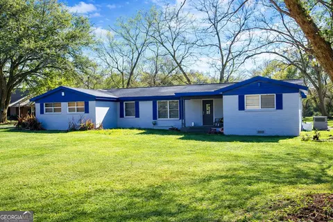 3108 Leggett Dr, Albany, GA 31721