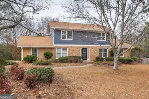 2037 Englewood Way, Snellville, GA 30078