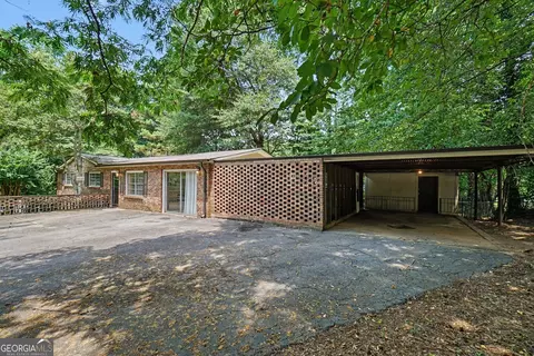 1415 Sycamore Dr, Kennesaw, GA 30152