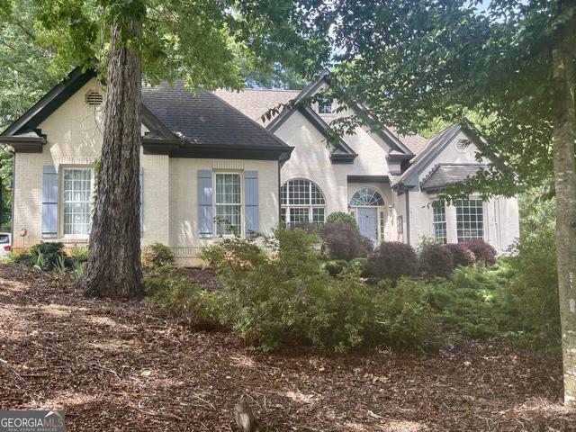 537 Old Collins Rd, Hoschton, GA 30548