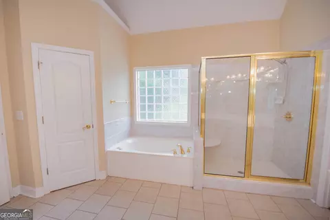 Bath - 107 Arbor Ln, Centerville, GA 31028 photo 5 of 10