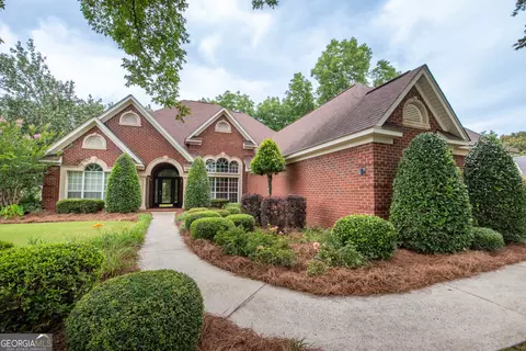 Exterior - 107 Arbor Ln, Centerville, GA 31028 photo 2 of 10