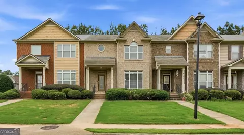 6199 Thorncrest Dr, Tucker, GA 30084