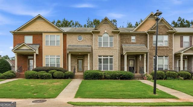 6199 Thorncrest Dr, Tucker, GA 30084