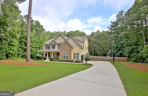 179 Timbercreek Estates Dr, Sharpsburg, GA 30277
