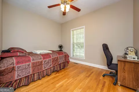 Bedroom - 1603 Highway 16 E, Jackson, GA 30233 photo 3 of 4