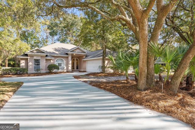 223 Cardinal Cir W, Saint Marys, GA 31558